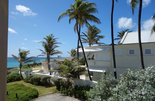 Silver Sands House | Inchcape Seaside Villas 1 bedroom De Luxe Beachside Villa