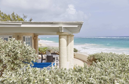 Silver Sands House | Inchcape Seaside Villas 1 bedroom De Luxe Beachside Villa