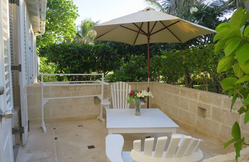 Silver Sands Apartment | Inchcape Seaside Villas right on Silver Sands Beach - Seaside Cottage B