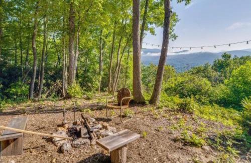 Spruce Pine House | 'Inchworm Ranch' Peaceful Blue Ridge Retreat