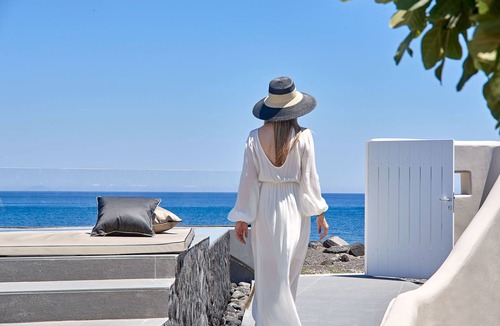 Agia Paraskevi House | Incognito Villa