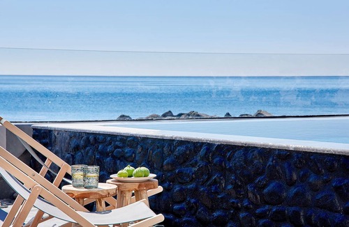 Agia Paraskevi House | Incognito Villa