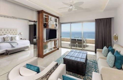 Cabo San Lucas Apartment | Incredible 2BD Suite in Garza Blanca Beach Resort