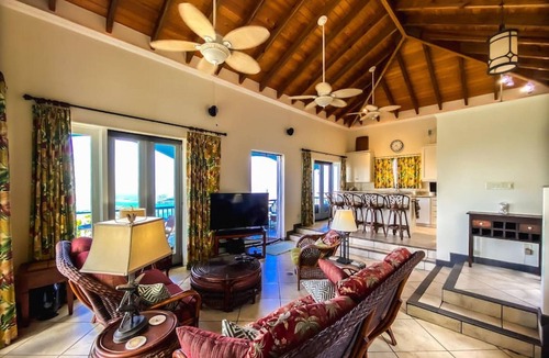 Mafolie House | Incredible 3 BR Villa with Fabulous 160º Views of Charlotte Amalie Harbor!