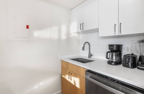 Pentagon City Apartment | Incredible Apartment with Rooftop in Pentagon City