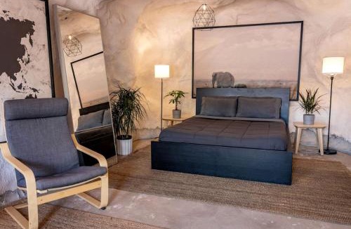 Moab House | Incredible Cave for an Unforgettable Glamping Getaway near Canyonlands National Park in Moab, Utah
