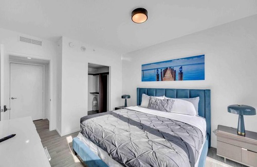 Downtown Miami Apartment | Incredible Corner Unit Downtown Miami