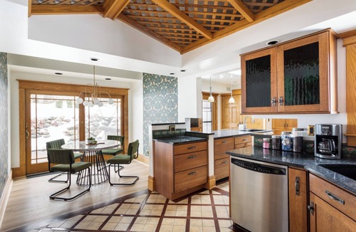 Cadillac House | Incredible Downtown 6 bedroom with Pool, Hot Tub, Waterfall, Arcades & Speakeasy