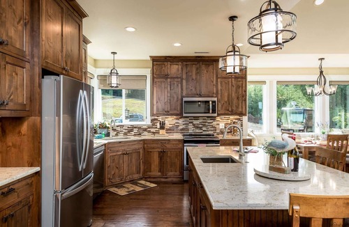 Florence House | Incredible Lake Front 5 Bdrm 5 Ba Home, Private Dock, Fire Pit, Sure To Please The Entire Family.
