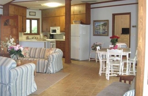 LaGrange House | Incredible Lakefront Home, Huge Outdoor Hot Tub, West Point Lake ~GA ~