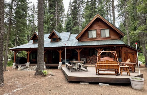 McCall Cabin | Incredible McCall cabin; sleeps 14