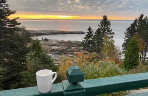 Port-au-Persil Ski Chalet | Incredible View - Le Ballet des Baleines