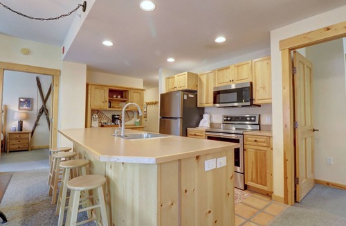 Copper Mountain Village Condo | Incredible Views From Center Village TX204