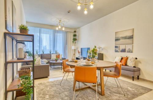 Downtown Dubai Apartment | Incredible Views From This Classy Apt With Terrace