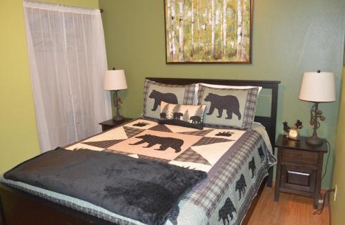 Pinetop House | Incredible Whispering Pines Escape