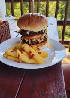 Buffelspoort Ski Chalet | Indabuch