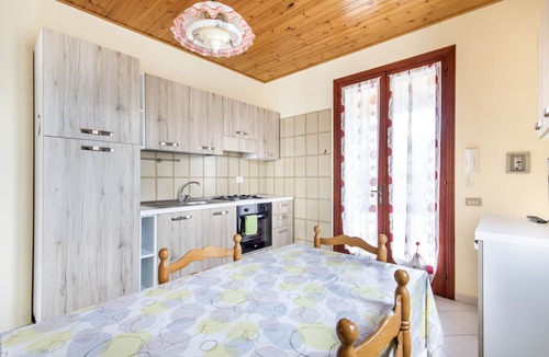 Piana Calzata Villa | Independent villa near the sea, fenced with garden and internal parking