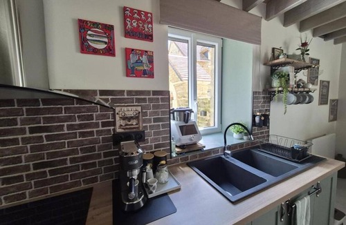 Saint-Denis-sur-Sarthon Cottage | Independent house, pets welcome - Capacity on request