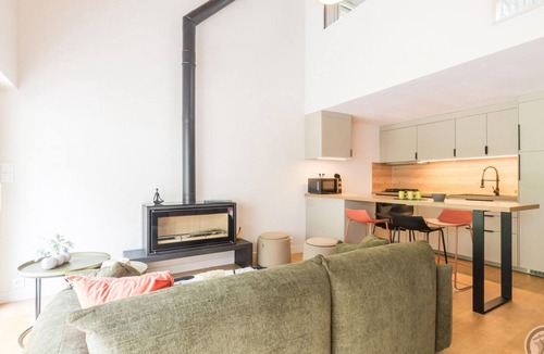 La Glacerie Cottage | Independent house with indoor pool and garden, 2 bedrooms in Cherbourg
