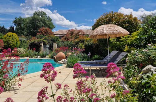Saint-Saturnin-les-Apt Villa | Independent villa with private pool in the Luberon (6 people)