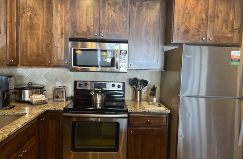 Breckenridge Resort | Independence SuperChair in its Backyard! 1 Bd Master