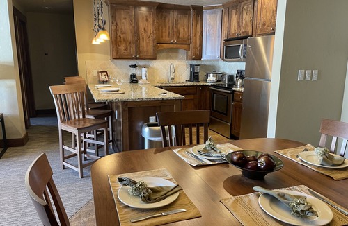 Breckenridge Resort | Independence SuperChair in its Backyard! 1 Bd Master