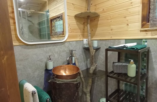 Pellegrino Parmense House | Independent accommodations for groups of 10 to 20 people with Common Kitchen and Pool