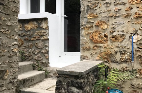 Saint-Martin Apartment | Independent & High Comfort 1 Room Apt. With Garden 30 min from Paris