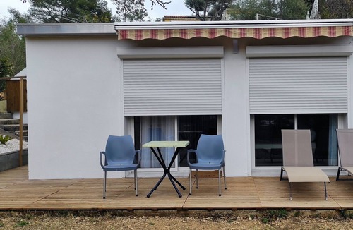 Auriol Apartment | Independent Studio close to Hiking and Beaches.