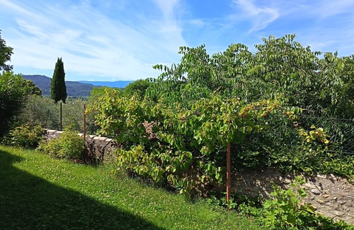 Les Mees Apartment | Independent studio (garden, TV, wifi) 2/3 persons