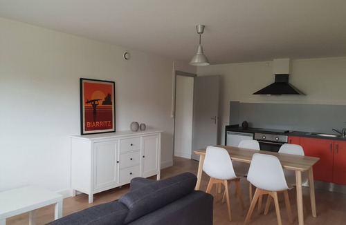 Hasparren Apartment | Independent T2 apartment in the center of the Basque Country