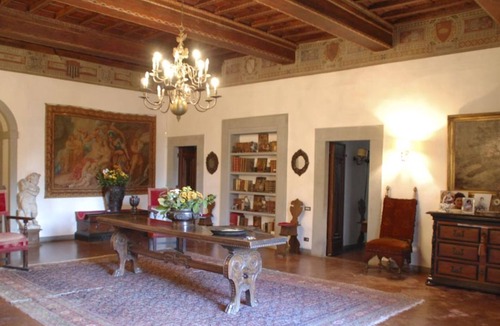 Vicchio Villa | Independent villa for 22 guests. Pool, big garden, housekeeper.