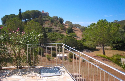 Lacona Villa | Independent Villa l'Aia in a panoramic and quiet position on the Gulf of Lacona