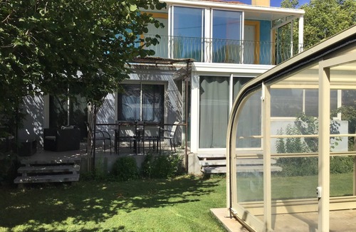 Brignoles House | Independent villa with garden and swimming pool area near downtown