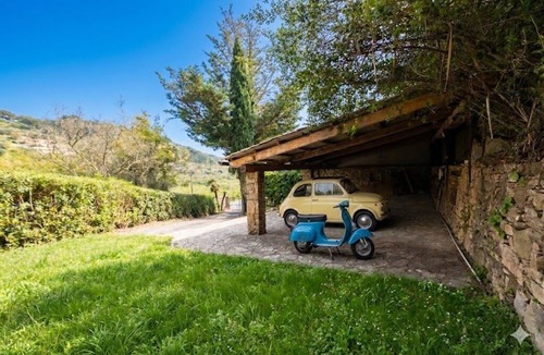 Imperia Villa | Independent villa with A/C | V05