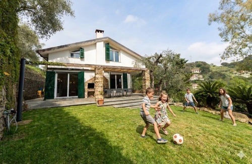 Imperia Villa | Independent villa with A/C | V05