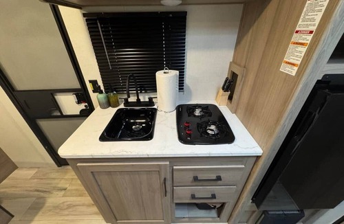 Stephens House | Indian Creek Farms Poolside Mini Camper