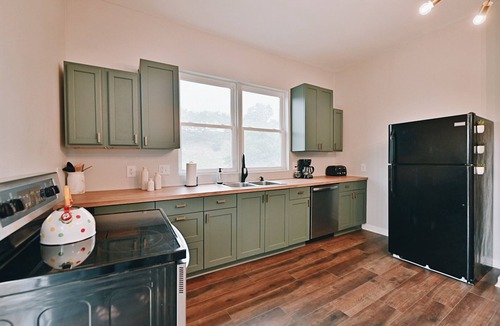Babe Denny House | Indianapolis Luxury Clean Downtown Home.