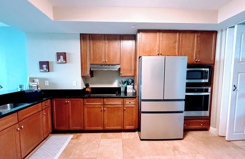 Ono Island Condo | Indigo 504E BeachFront!Bonus Den,Best View&Amenities HUGE Pool!HotTub Pickleball