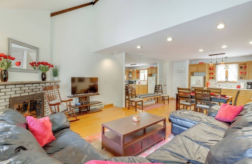 Village at Camelback House | Indoor Pool | Near Skiing | Tannersville Townhome
