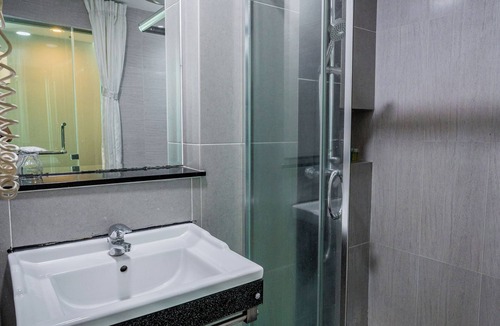 Taman Wah Keong Hotel | Indra Hotel