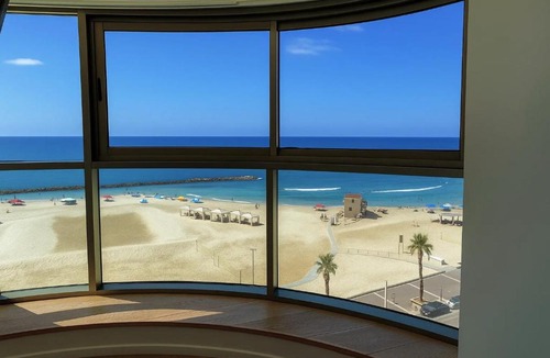 Haifa Apartment | INDRAM luxury suites by the sea