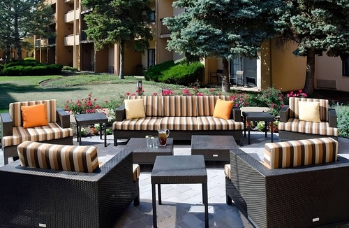 Waldron Hotel | Indulge in Home Like Comfort! Pet-Friendly Property!