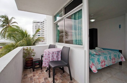 El Laguito Condo | Indulge in the breath taking sunset views of this timeless 1600 sq/ft condo.