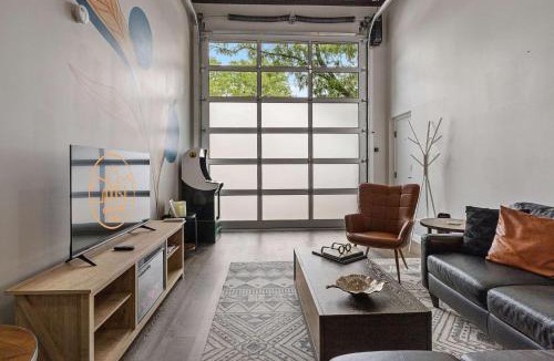 Barths Apartment | Industrial-Chic Loft-King Bed & Natural Light