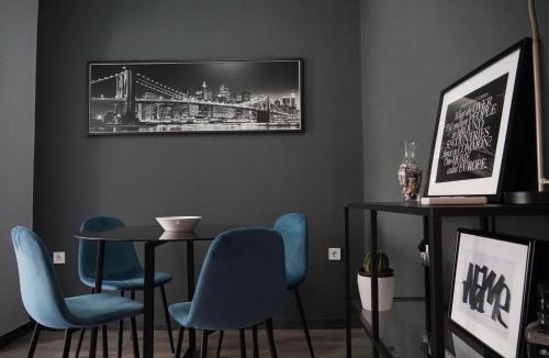 Mytilene Apartment | Industrial Design Bungalow – 2 min to Center, Wifi
