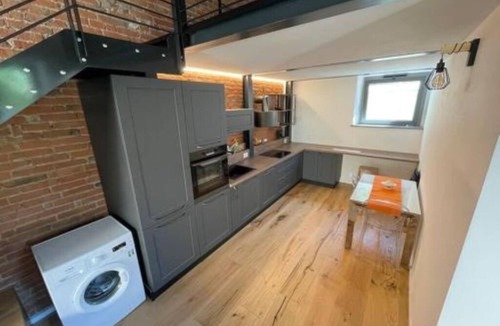 Grosseto Apartment | Industrial loft