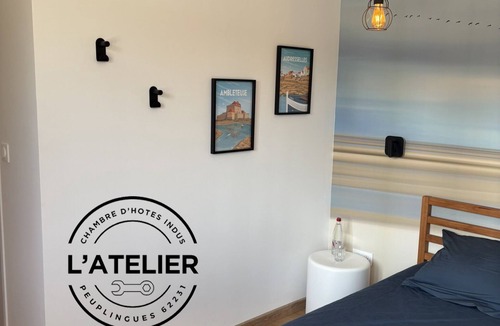 Peuplingues Bed & Breakfast | Industrial-style B&B in Peuplingues