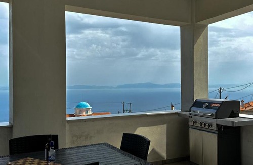 Ampelos House | Infinite Blue Maisonette with Panoramic Terrace