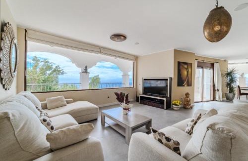Costa Adeje Villa | Infinity Atlantic Views Luxury Villa - Costa Adeje